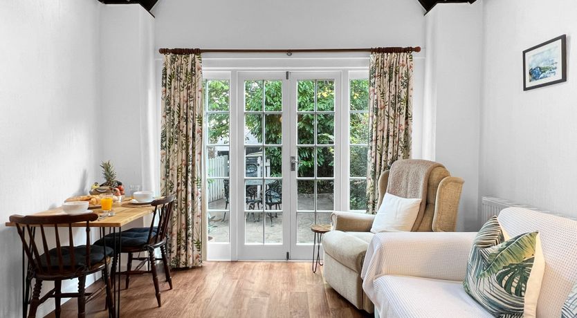 Photo of Old Coach House, Ellicombe