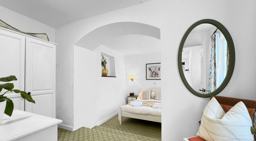 Photo of Old Coach House, Ellicombe