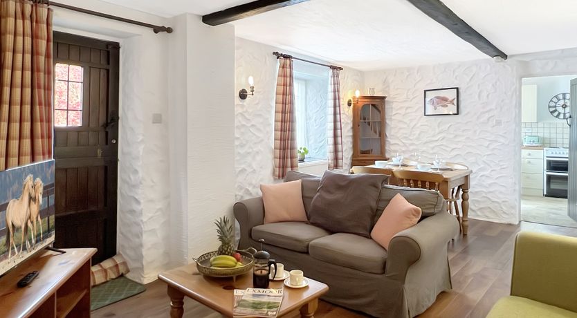 Photo of Grooms Cottage, Ellicombe