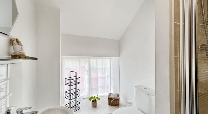 Photo of Grooms Cottage, Ellicombe