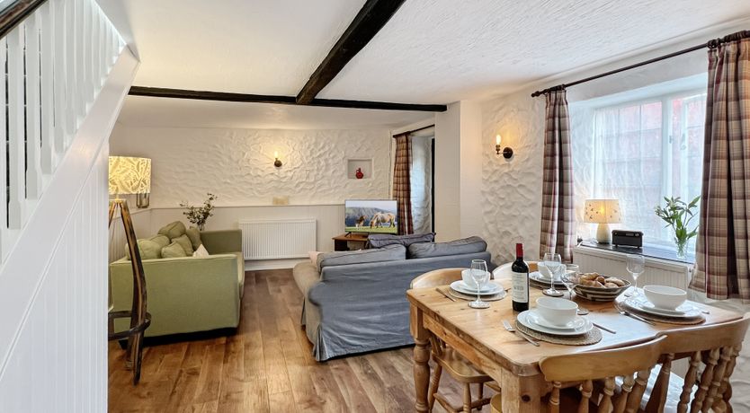 Photo of Grooms Cottage, Ellicombe