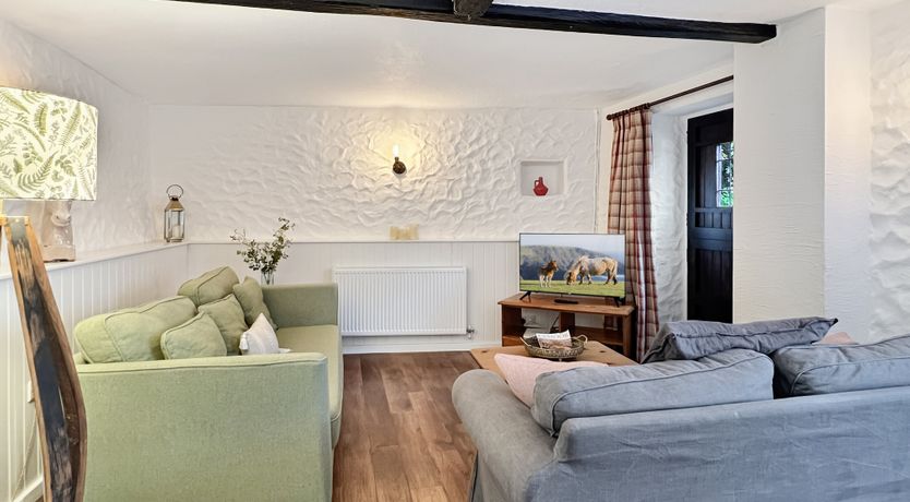 Photo of Grooms Cottage, Ellicombe