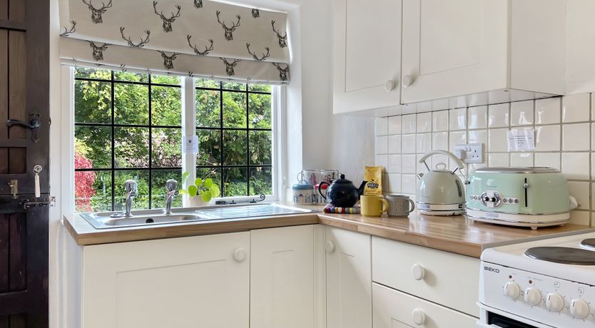 Photo of Grooms Cottage, Ellicombe