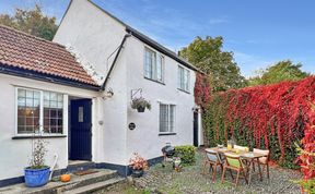 Photo of Grooms Cottage, Ellicombe