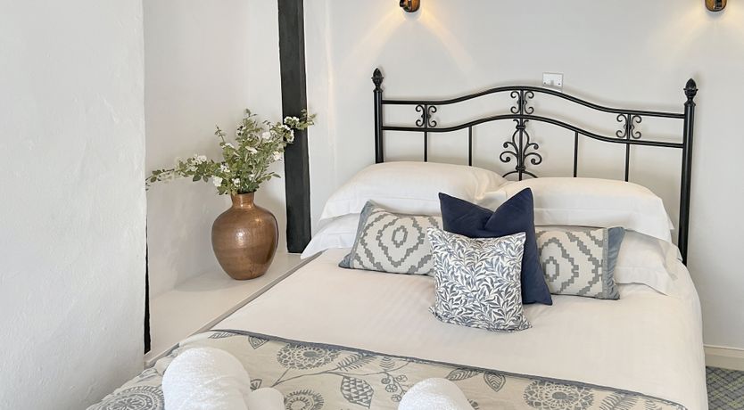 Photo of Grooms Cottage, Ellicombe