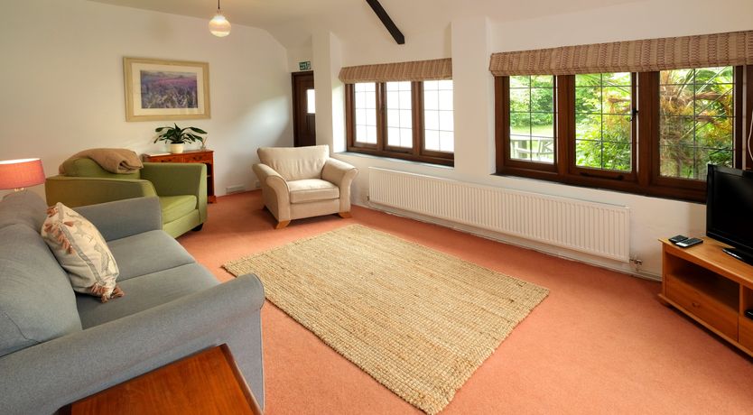 Photo of Chapel Cottage, Ellicombe