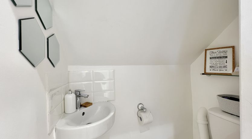 Photo of Chapel Cottage, Ellicombe