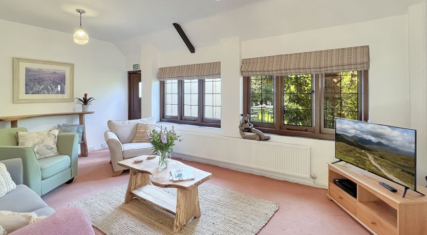 Photo of Chapel Cottage, Ellicombe