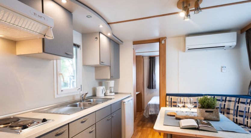 Photo of Garden Holiday Home 9