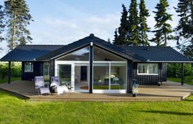 Photo of antonina-775m-from-the-sea