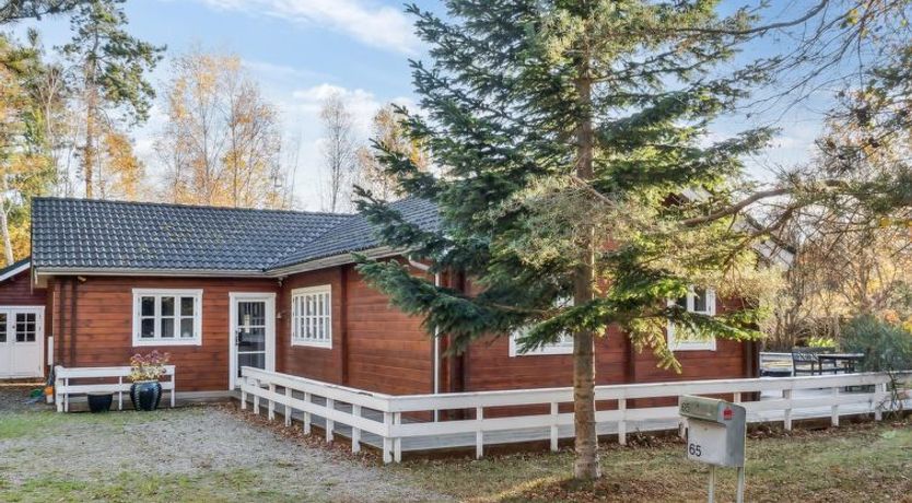 Photo of "Fatiha" - 800m from the sea