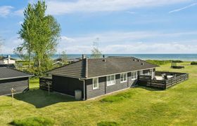 Photo of dietke-85m-from-the-sea