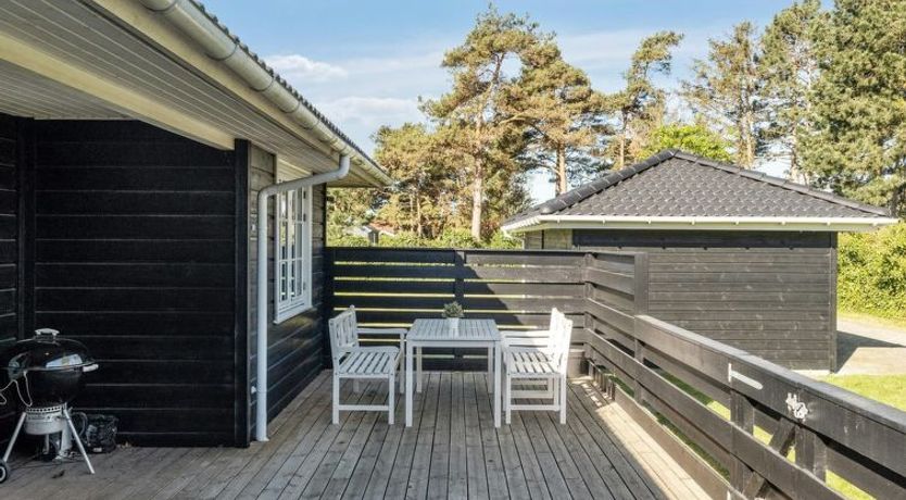 Photo of "Dietke" - 85m from the sea