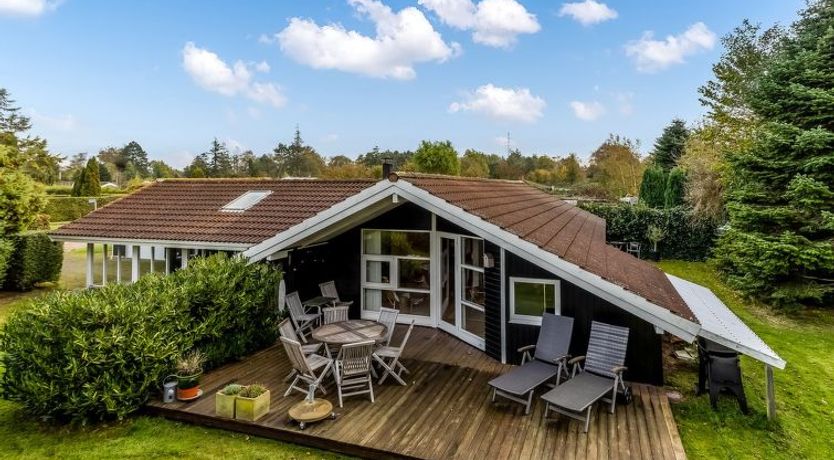 Photo of "Lirim" - 400m from the sea