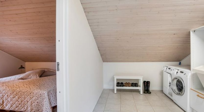 Photo of "Lirim" - 400m from the sea