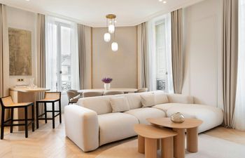 French Muse Holiday Home