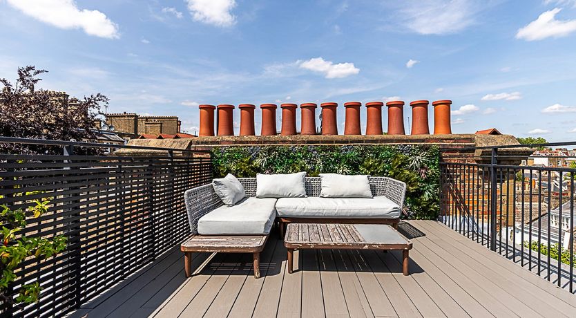 Photo of Royal & Noble