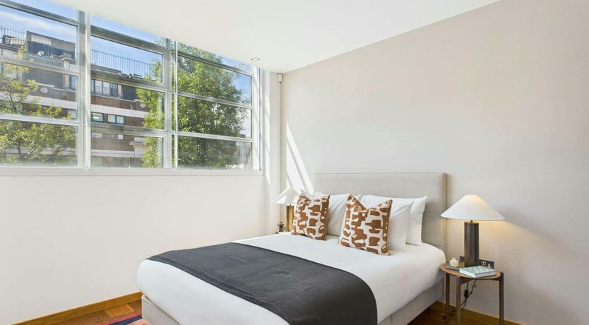 Photo of Camden Glamour