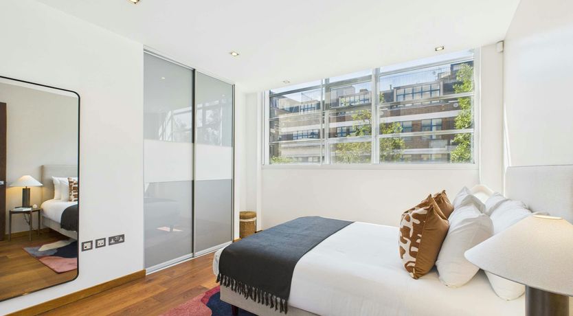 Photo of Camden Glamour