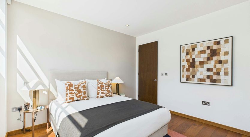 Photo of Camden Glamour