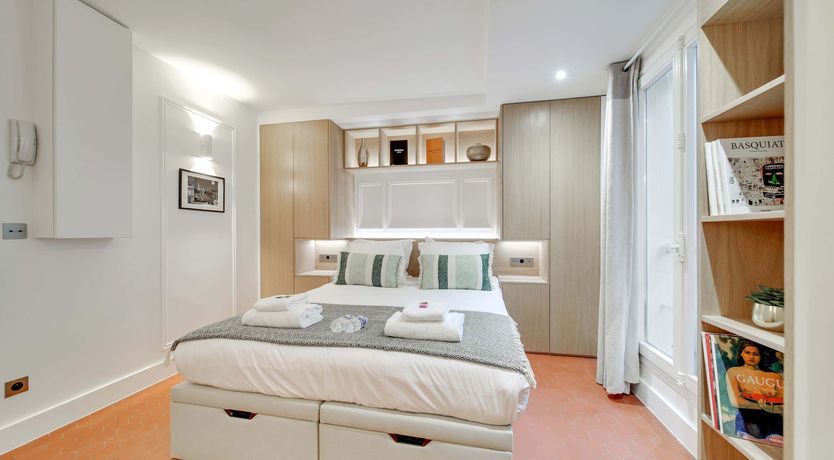 Photo of A Passage in Paris