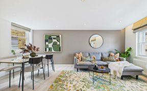 Photo of The Thames Side