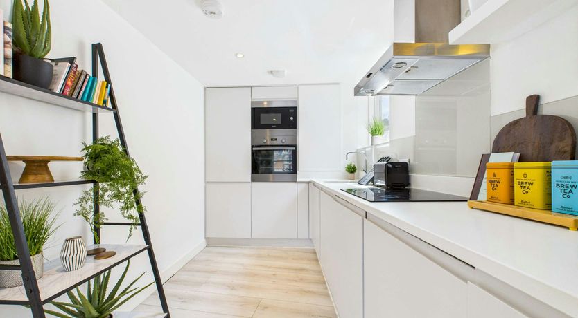 Photo of The Thames Side