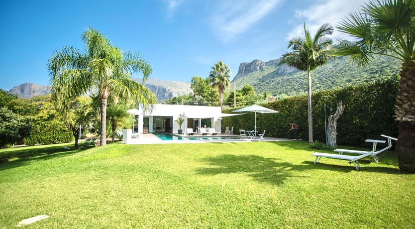 Photo of Coast & Sky