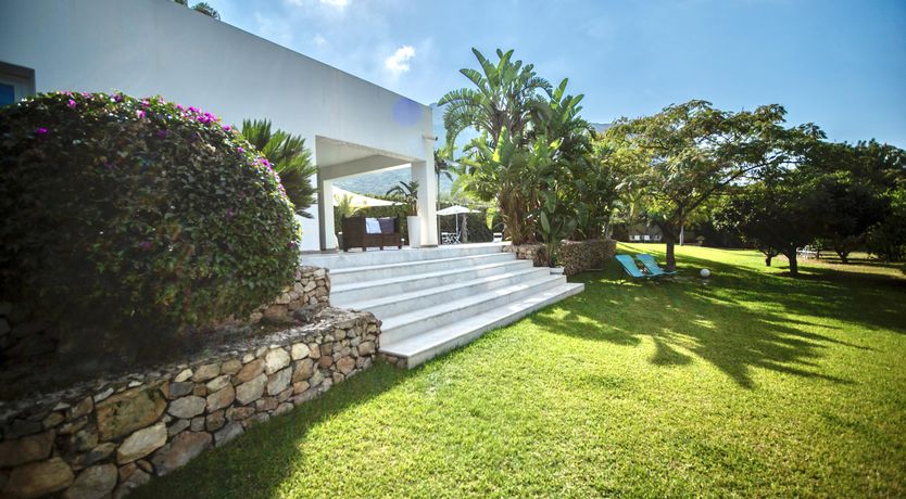 Photo of Coast & Sky