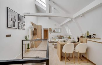 A Parisian Affair Holiday Home