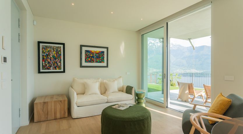 Photo of The Lakeside Corner