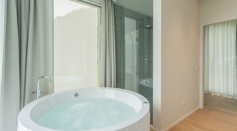 Photo of The Lakeside Corner