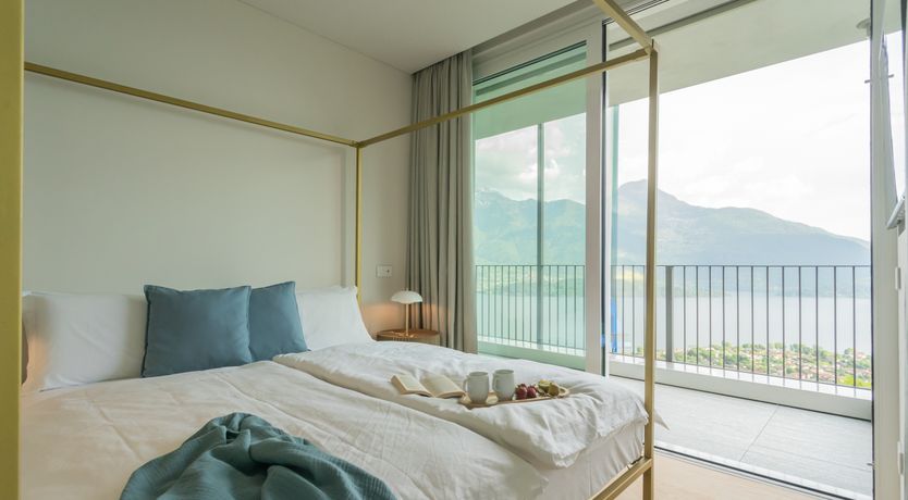 Photo of The Lakeside Corner