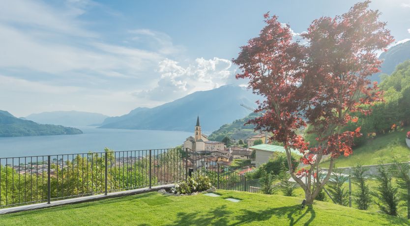 Photo of The Lakeside Corner