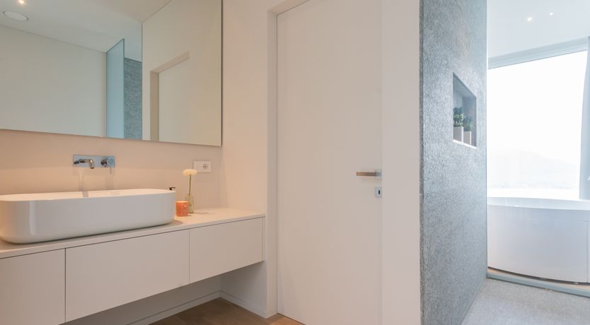 Photo of The Lakeside Corner