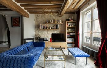 The Isle of Paris Holiday Home