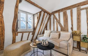 Old France Holiday Home