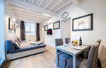 Toscana Elegance Holiday Home