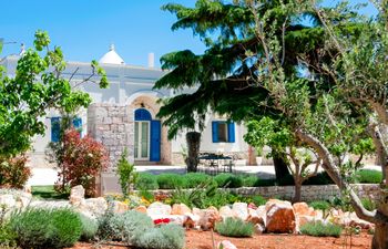 White Hamlet Holiday Home