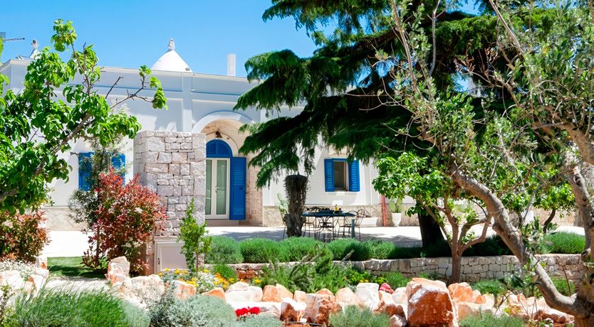 Photo of White Hamlet