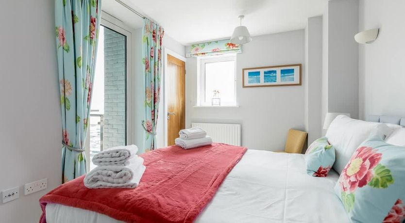 Photo of Harbour Memories