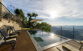 Photo of The Lake Vista