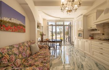 Ostuni Living Holiday Home