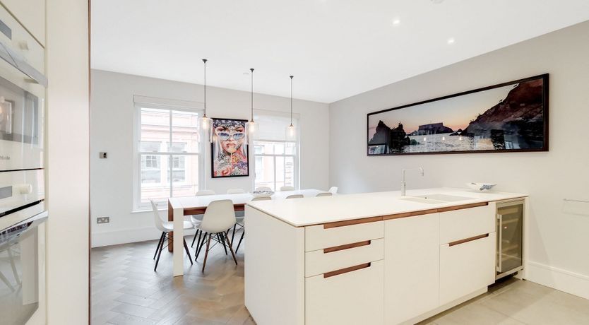 Photo of An Elegant Abode