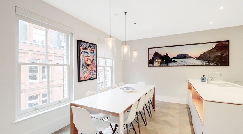 Photo of An Elegant Abode