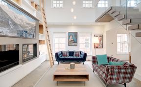 Photo of An Elegant Abode