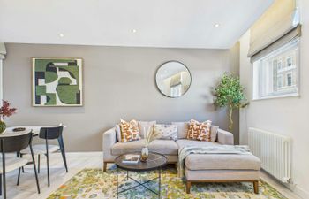 Borough Bliss Holiday Home