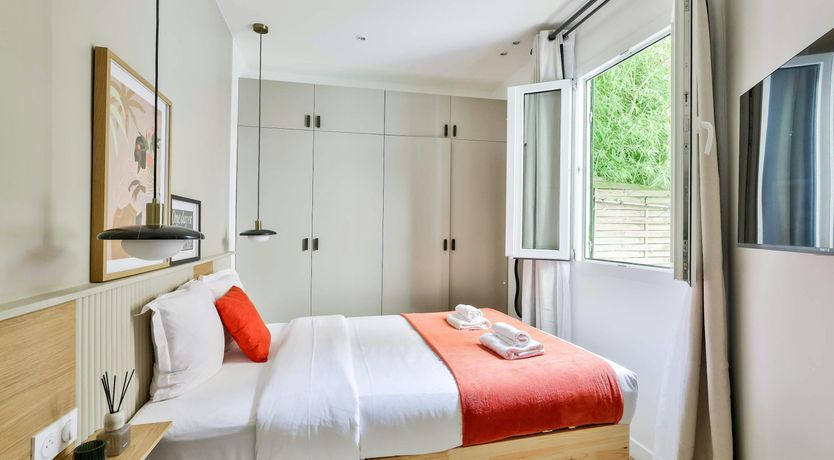 Photo of The Elegant Morning