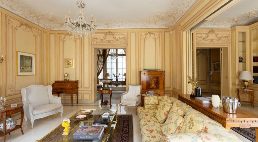 Photo of Parisian Vogue