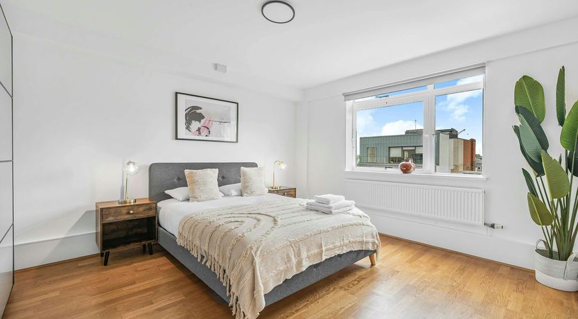 Photo of Flying Free